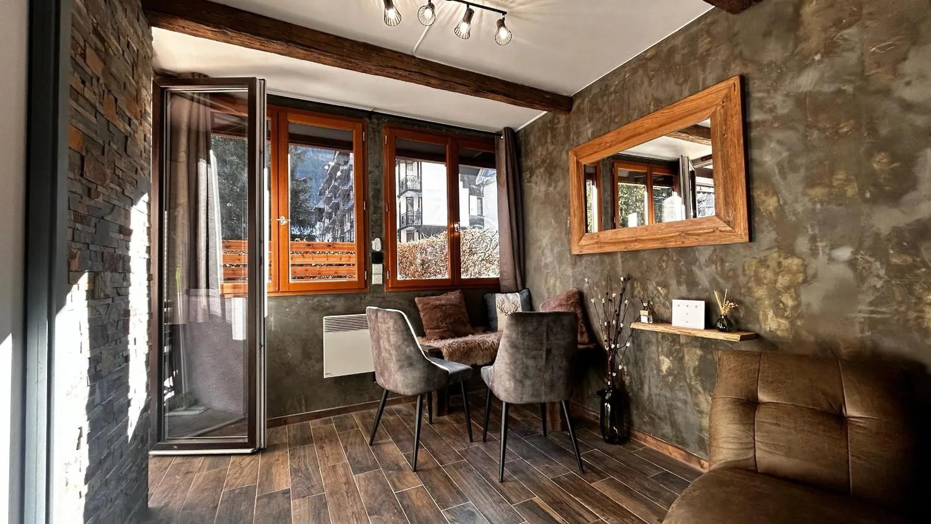 Jonquille 2 - Centre - Terrasse Privee - Vues Apartment Chamonix France
